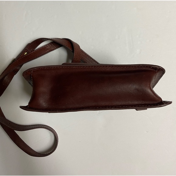 Tumble & Hide crossbody bag - Picture 7 of 8